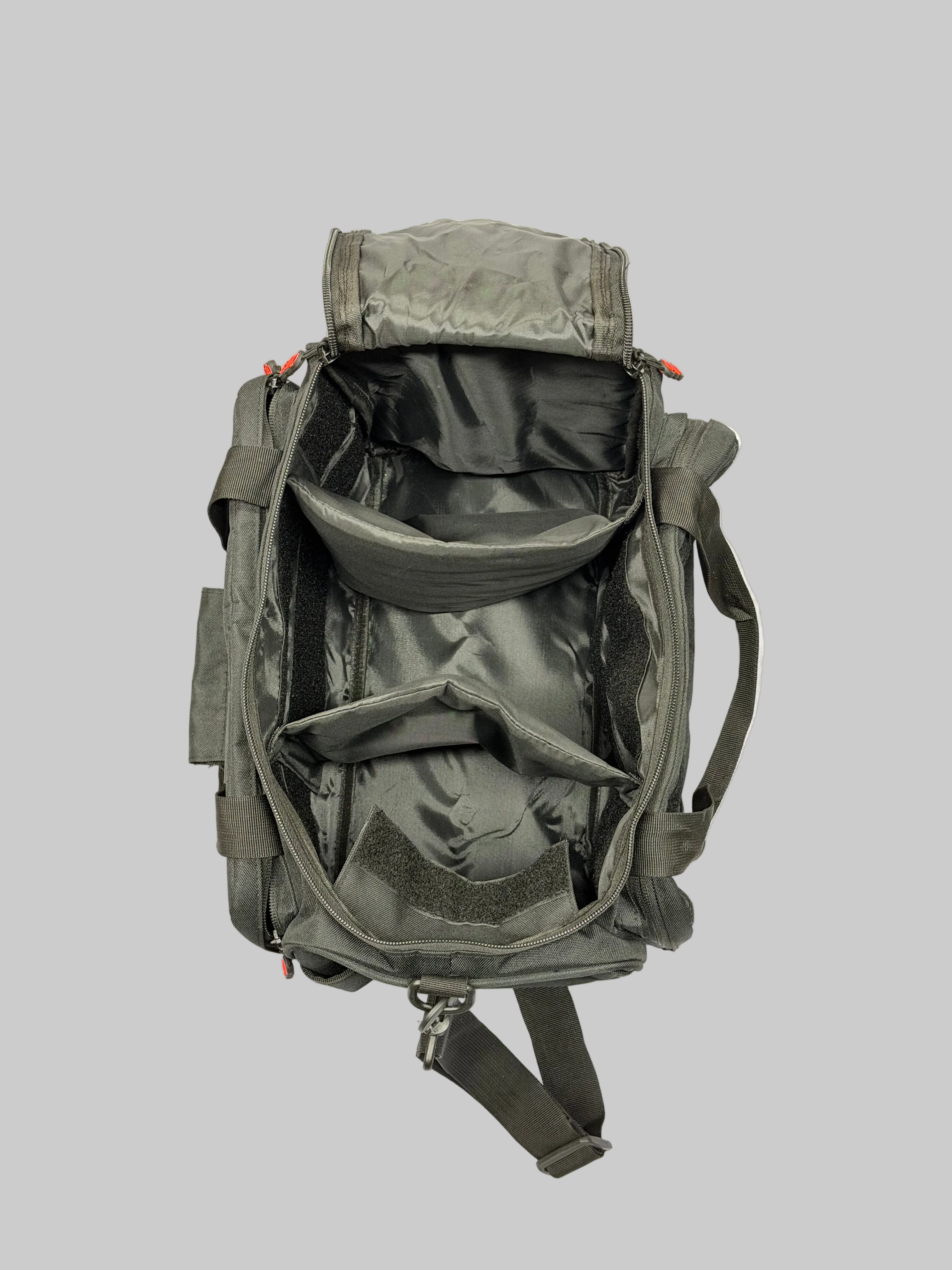 Molle Hard Bag in Schwarz von AlphaGenetics – Ansicht 2