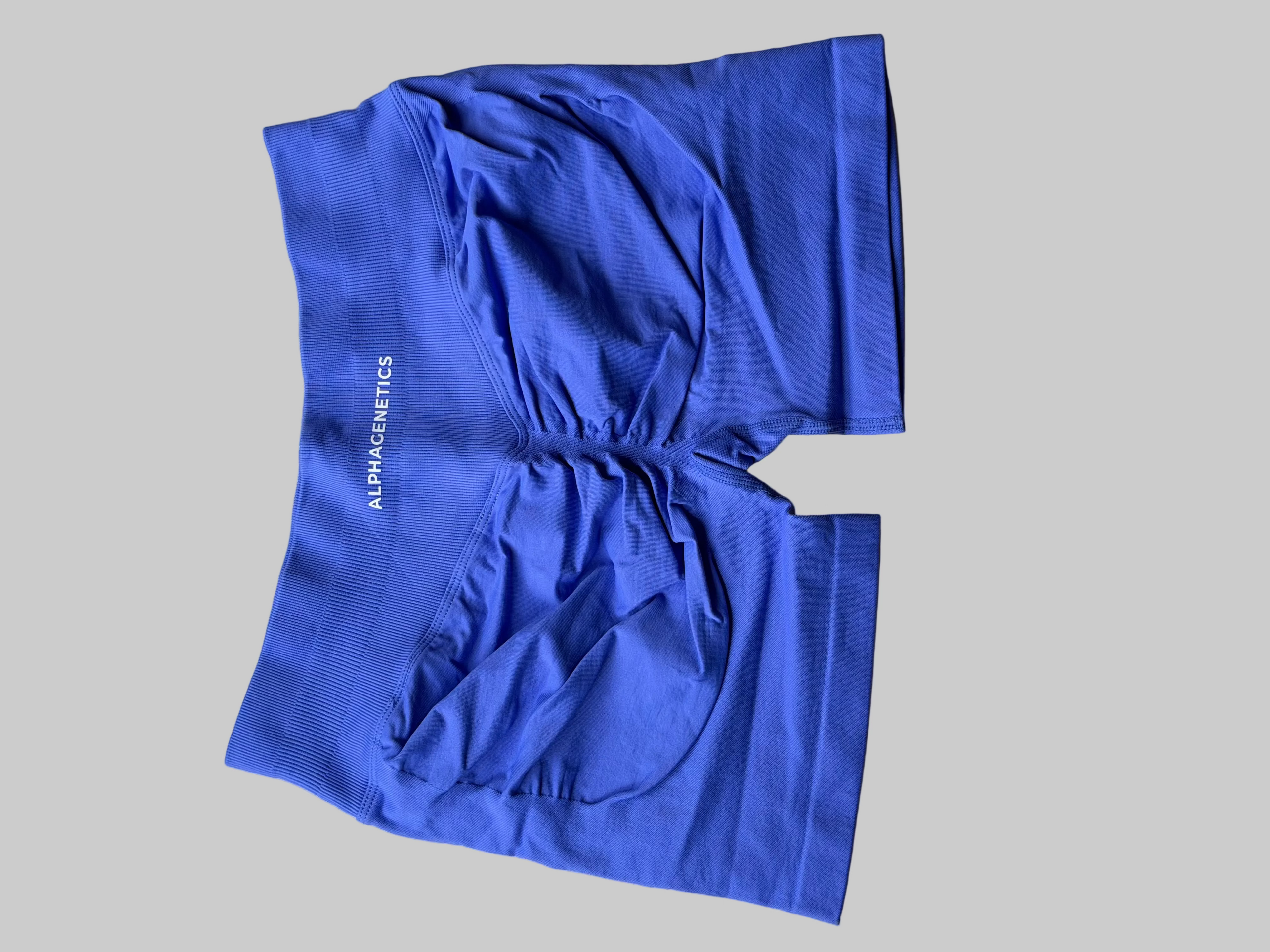 "Scrunch" shorts