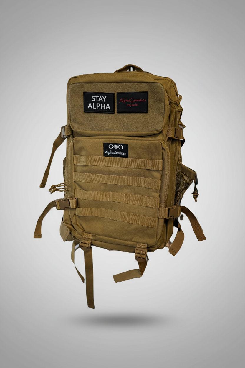 AlphaGenetics Molle Backpack 45L vor hellgrauem Studiohintergrund