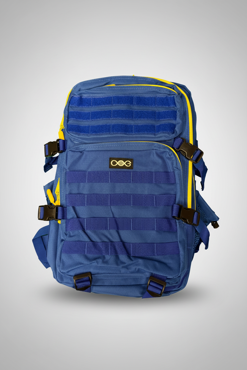 AlphaGenetics Molle Backpack 45L vor hellgrauem Studiohintergrund